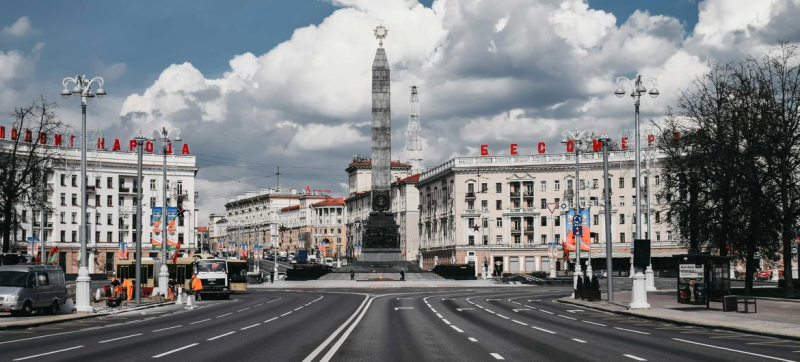 Столица Беларуси Минск, площадь Победы.
