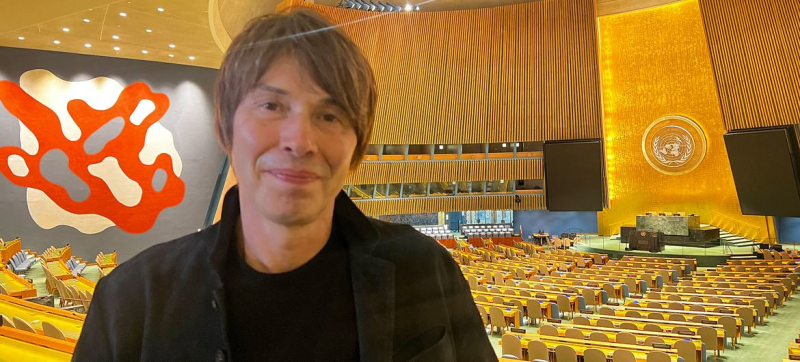 Брайан Кокс назначен Защитником космоса.