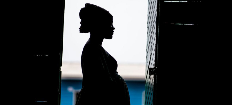 В ситуациях конфликта и нестабильности женщины чаще сталкиваются с насилием, в том числе сексуальным.