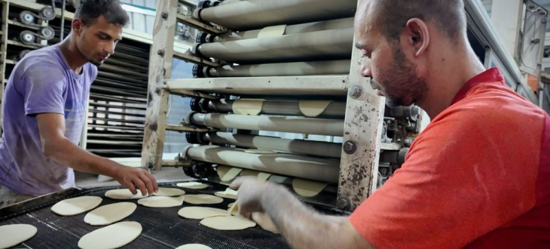 Пекарня в Дейр-эль-Балахе, Газа.