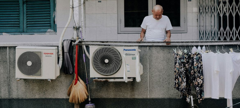 Использование устаревших кондиционеров способствует глобальному потеплению.