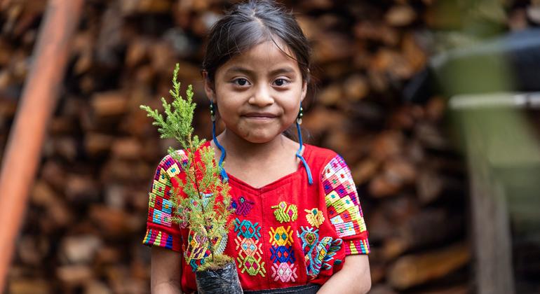 Генеральный секретарь ООН призвал защитить права коренных народов