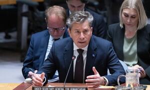 Том Флетчер, Координатор ООН по чрезвычайным ситуациям, информирует заседание Совета Безопасности о защите гражданского населения в вооруженных конфликтах.