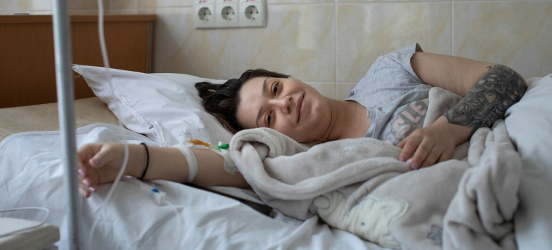 Исследование ООН: молодые люди не отказываются от родительства – им мешают экономические проблемы